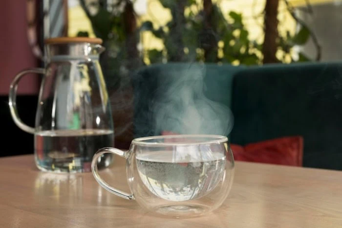 استفاده از آب جوش در ژله آب جوش