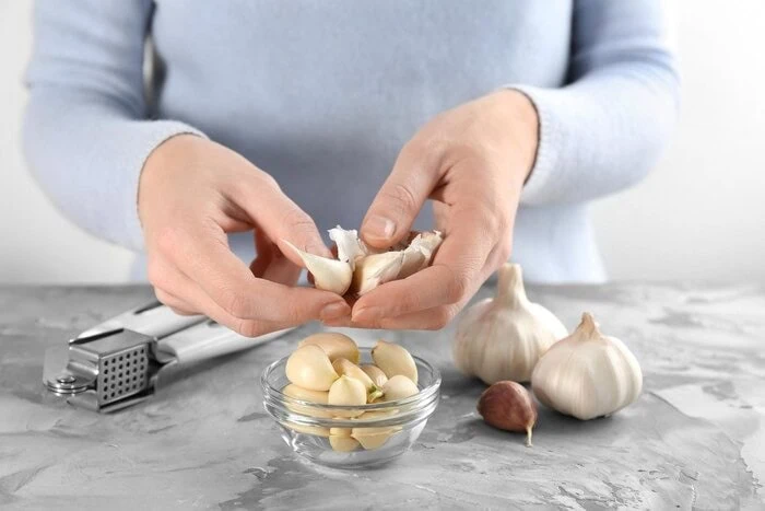 سیر برای آش اسفناج سیر آش اسفناج