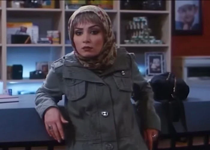 فرناز رهنما در فیلم بعد از ظهر سگی سگی فرناز رهنما در بعد از ظهر سگی سگی