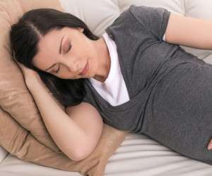 خوابیدن روی شکم در بارداری ، خوابیدن روی شکم در دوران بارداری