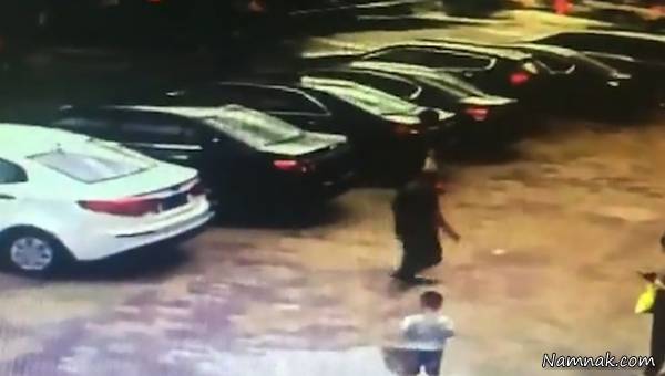 فرو رفتن داخل زمین