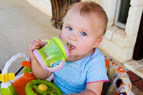 مراقبت از دندان کودکان