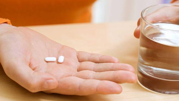 داروی منیر چیست؟ درمان بیماری منیر با طب سنتی