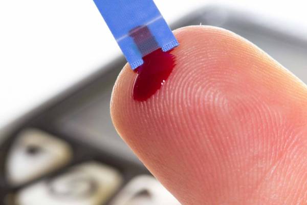 آزمایشات تشخیصی منیر آزمایش خون