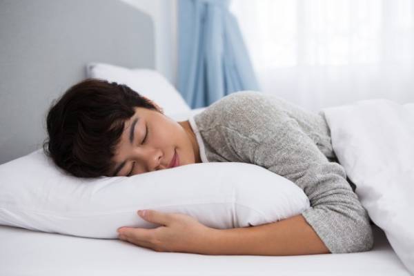 مزایا و معایب شکل و حالت های مختلف خوابیدن 1