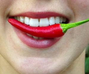 فواید غذای تند ، آیا فلفل تند برای قلب ضرر دارد