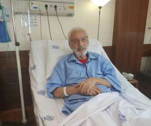 جمشید مشایخی در بیمارستان