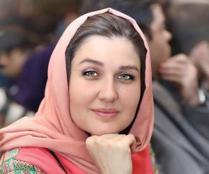 گلوریا هاردی
