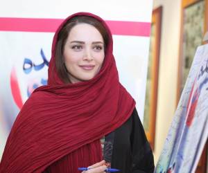 بهنوش طباطبایی