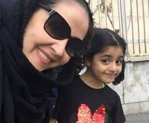 آرزو افشار و دخترش