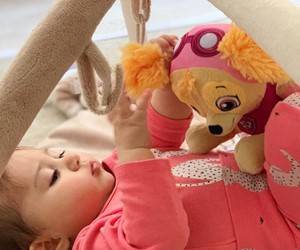 دختر شاهرخ استخری