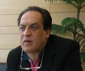 بهمن هاشمی