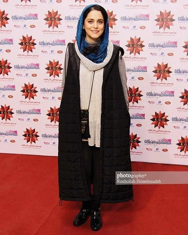 غزل شاکری در اکران خداحافظ دختر شیرازی غزل شاکری