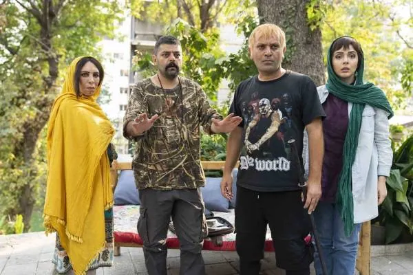 عکسی از بازیگران فیلم سیاه باز فیلم سیاه باز