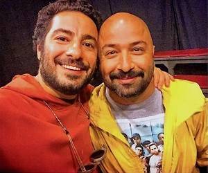 نوید محمدزاده و برادرش