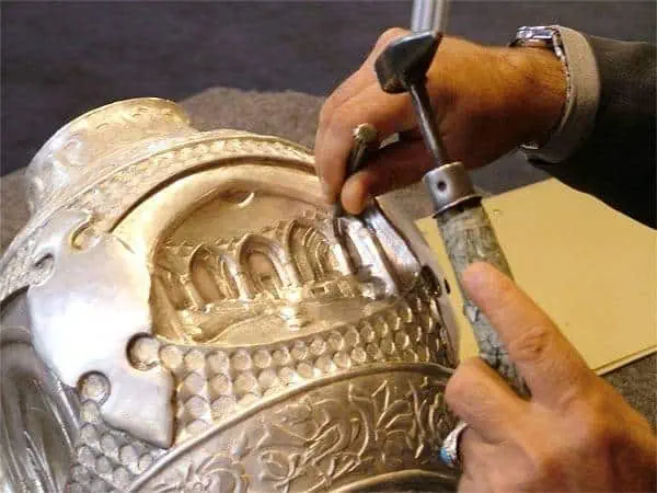 ملیله سازی از صنایع دستی اصفهان ملیله سازی
