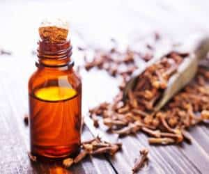خواص روغن میخک