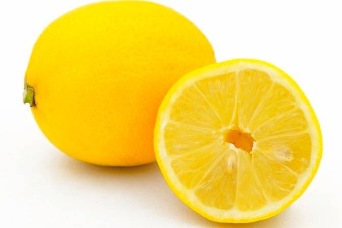 لیمو شیرین برای نوزاد 