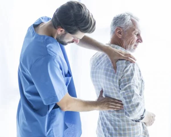 درمان هایی برای روماتیسم ستون فقرات درمان روماتیسم
