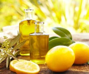 روغن زیتون و لیمو ترش
