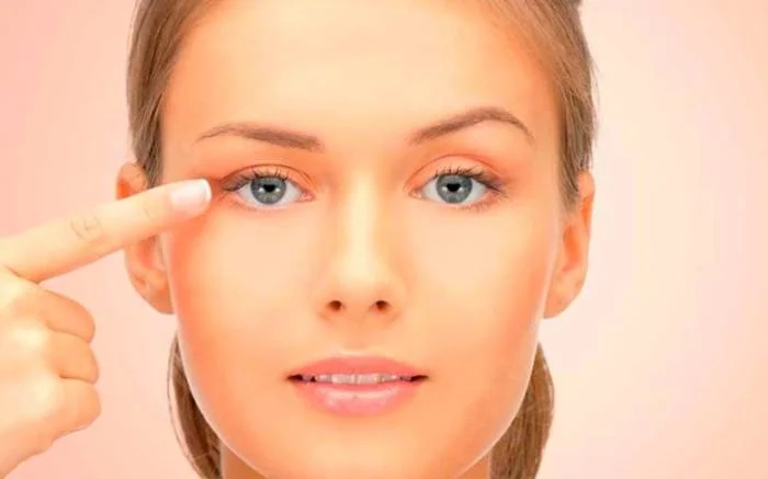 راه درمان افتادگی پلک افتادگی پلک