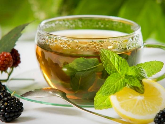 مضرات دمنوش بلک بری چیست؟ دمنوش بلک بری