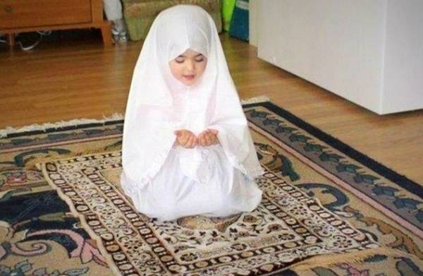 نماز خوان شدن فرزند