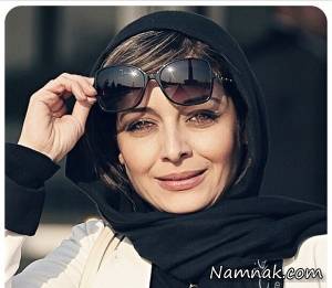 ساره بیات