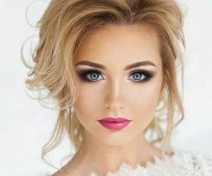 رنگ مو و آرایش
