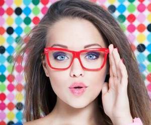 آرایش عینکی ها