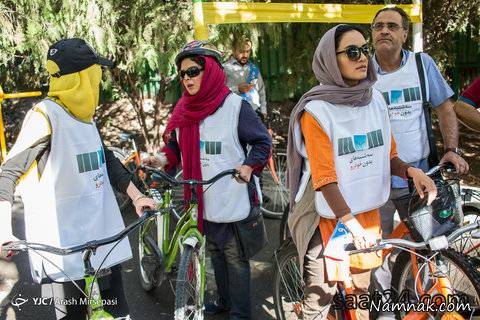  میترا حجار و شهره سلطانی در حال دوچرخه سواری + عکس