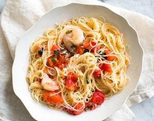 طرز تهیه اسپاگتی ، اسپاگتی میگو و کدو