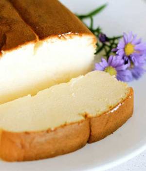 کیک پنیر نرم و لطیف ژاپنی
