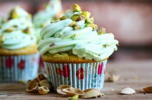 طرز تهیه کاپ کیک پستهای ، کاپ کیک پستهای