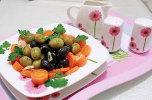 سالاد هویج و زیتون ، طرز تهیه سالاد هویج