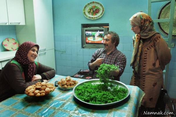 ریما رامین فر و محسن تنابنده در کنار نسرین نصرتی