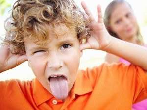 بچه حرف گوش نکن ، بچه حرف گوش نکن را چگونه تربیت کنیم؟