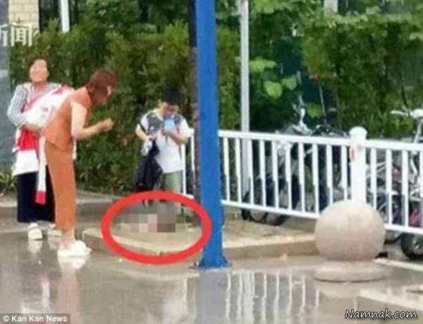 کار زشت مادر چینی پس از زایمان دختر 15 ساله اش وسط خیابان! + عکس 1