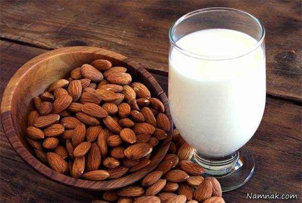 شیر و بادوم