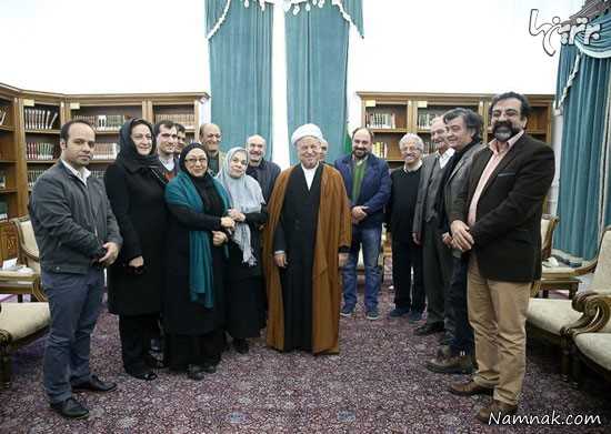 عکس از دیدار جمعی از هنرمندان با آیت الله هاشمی رفسنجانی عکس از دیدار جمعی از هنرمندان با آیت الله هاشمی رفسنجانی