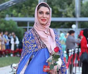 الیکا عبدالرزاقی ، الیکا عبدالرزاقی بیوگرافی