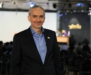 بیژن بنفشه خواه