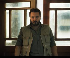 کامبیز دیرباز ، سریال میکائیل