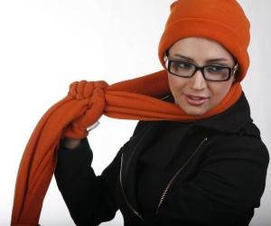 شبنم قلی خانی ، شبنم قلی خانی و مادرش