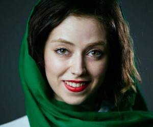 نیلوفر رجایی فر ، نیلوفر رجایی فر بازیگر