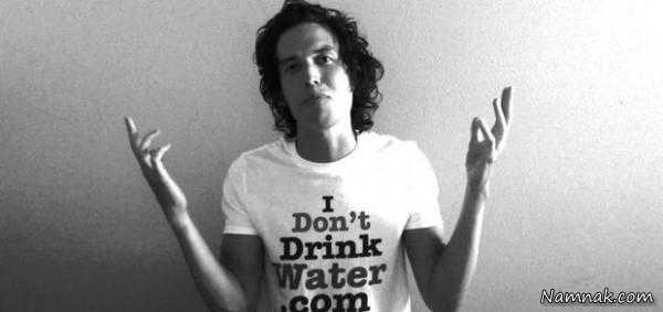 مردی که آب نمی خورد