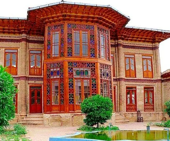 عمارت فاضلی ساری دیدنی های ساری
