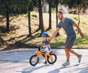 آموزش دوچرخه سواری به کودکان