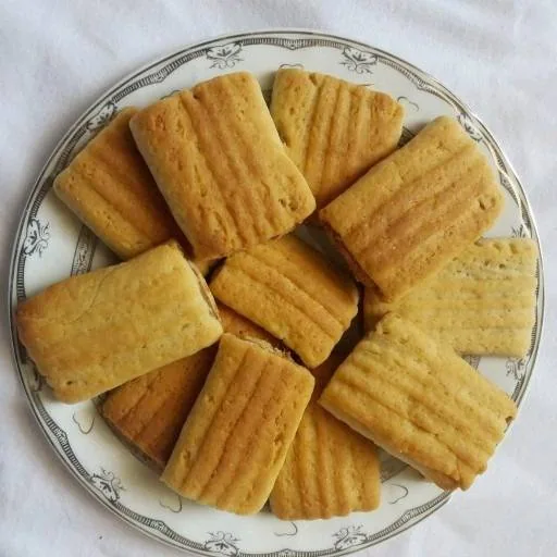 طرز تهیه بیسکویت خرمایی بیسکویت خرمایی