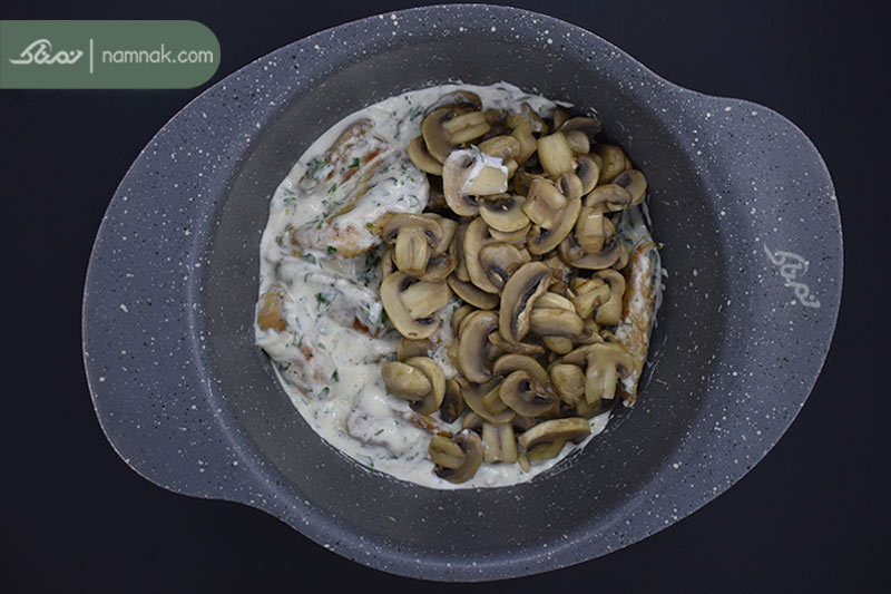 افزودن قارچ به سس